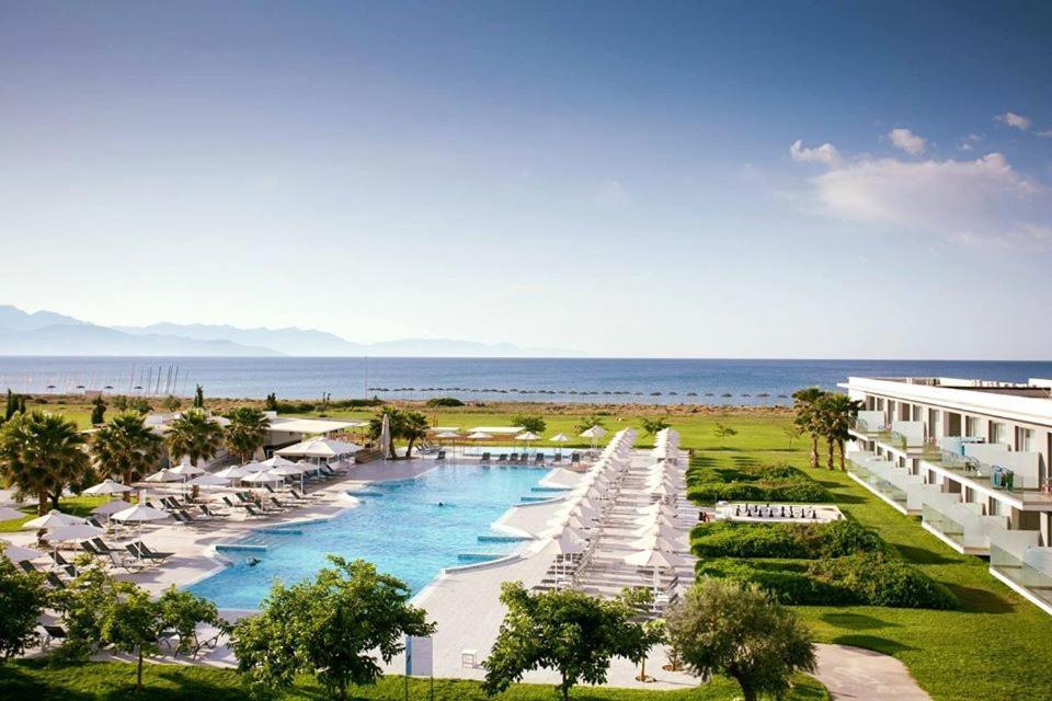 فندق Neilson Messini Activity Beach Club كالاماتا المظهر الخارجي الصورة