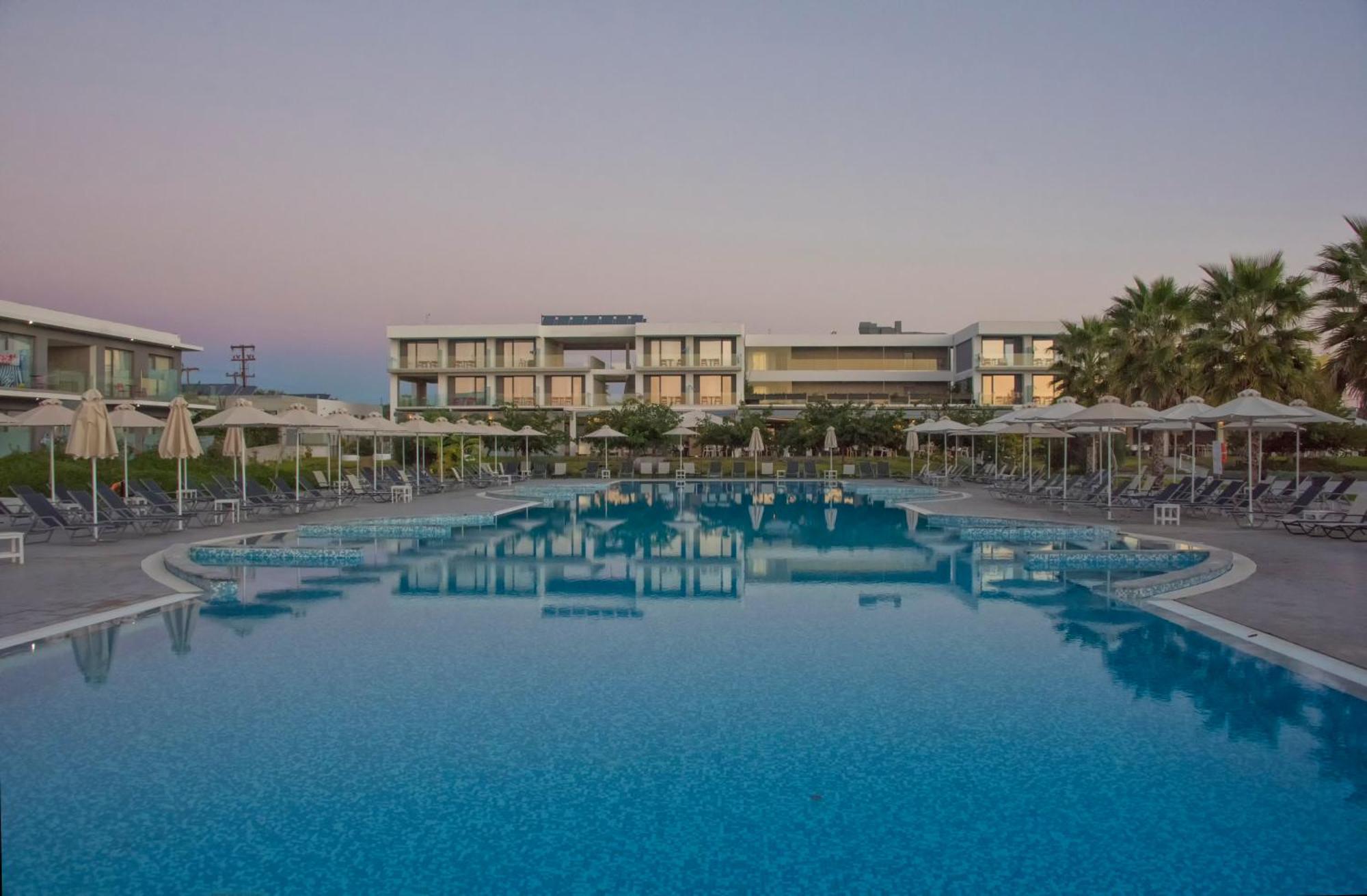 فندق Neilson Messini Activity Beach Club كالاماتا المظهر الخارجي الصورة