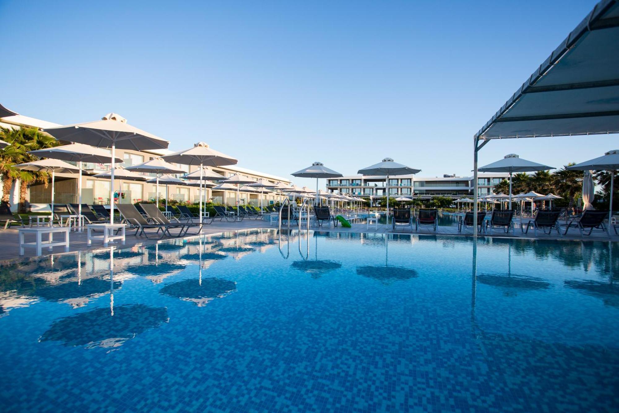 فندق Neilson Messini Activity Beach Club كالاماتا المظهر الخارجي الصورة